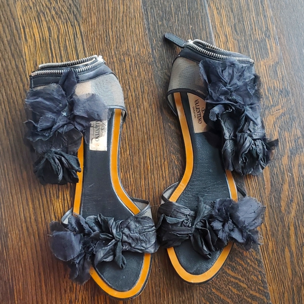 Valentino garavani sandals